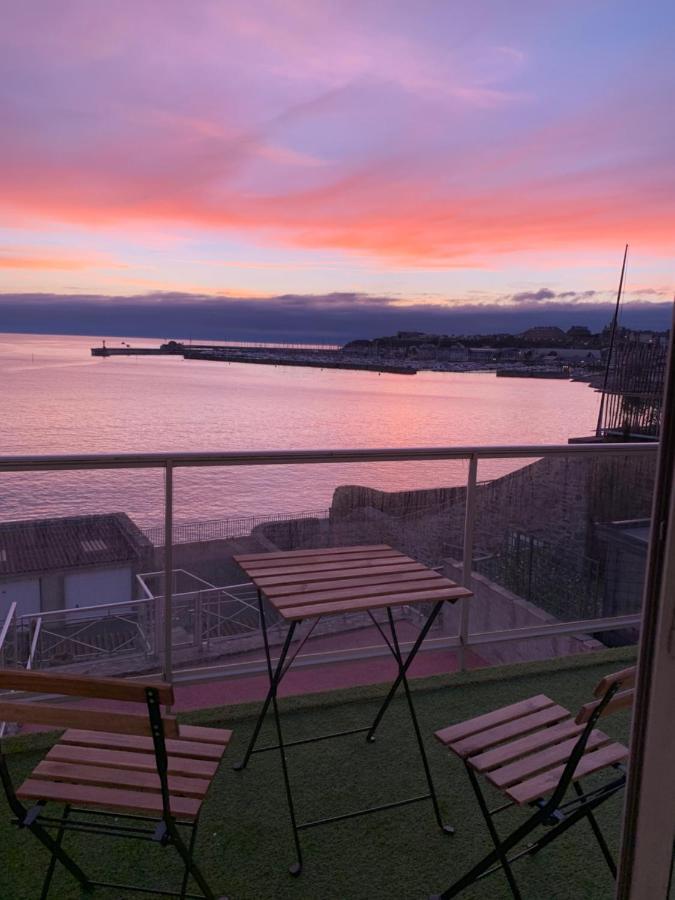 Un Balcon Sur La Mer, Acces Direct A La Plage Granville Zewnętrze zdjęcie